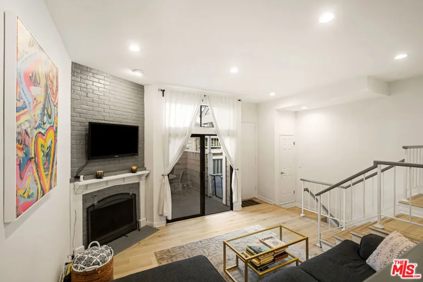 4658 Don Lorenzo Drive #E photo 13