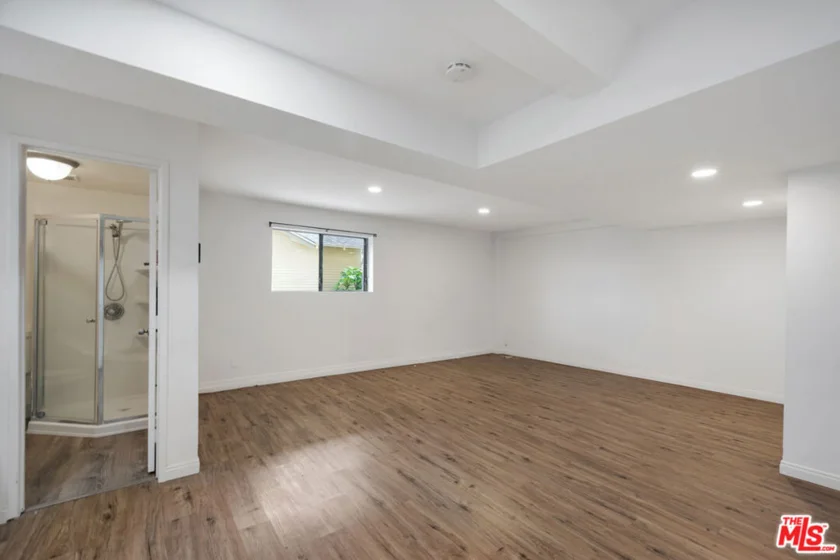 845 W 19th Street #1 photo 18