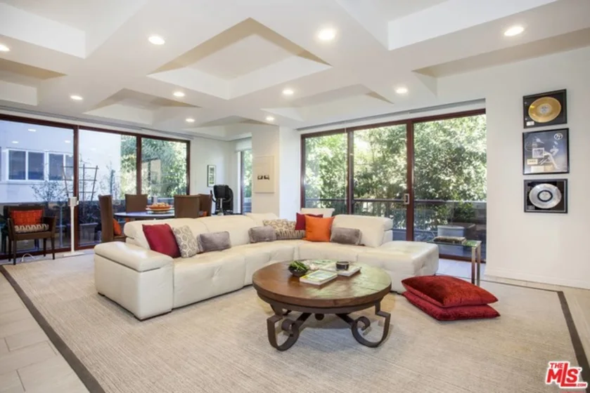 10550 Wilshire Boulevard #104 photo 1