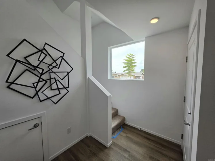 4954 Ocean View Boulevard photo 7