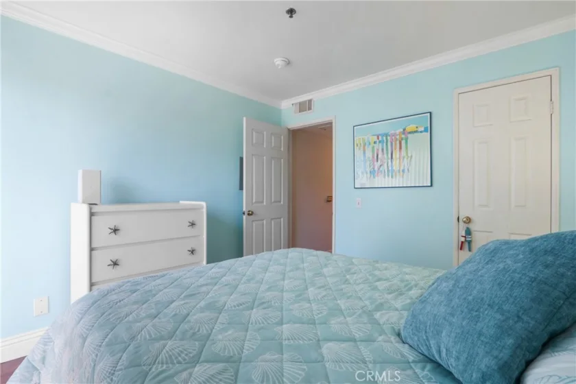 801 Pine Ave. #310 photo 18