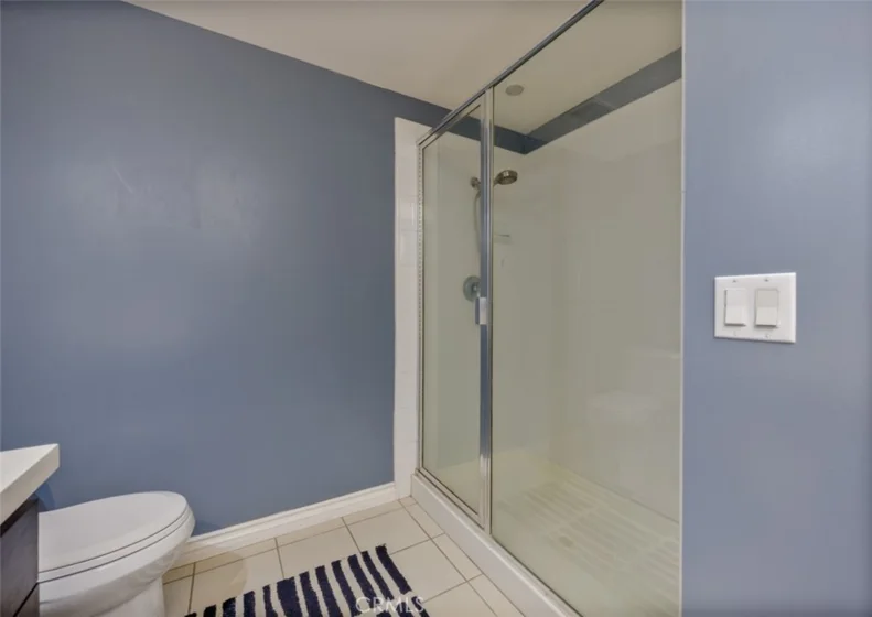 411 W Seaside Way #302 photo 19
