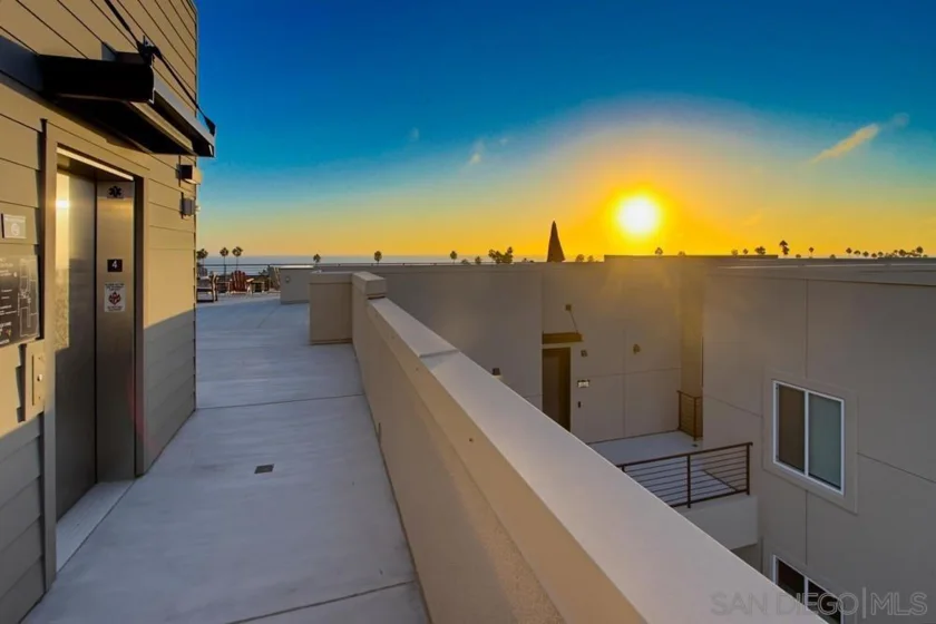 1021 S Cleveland Street #313 photo 32