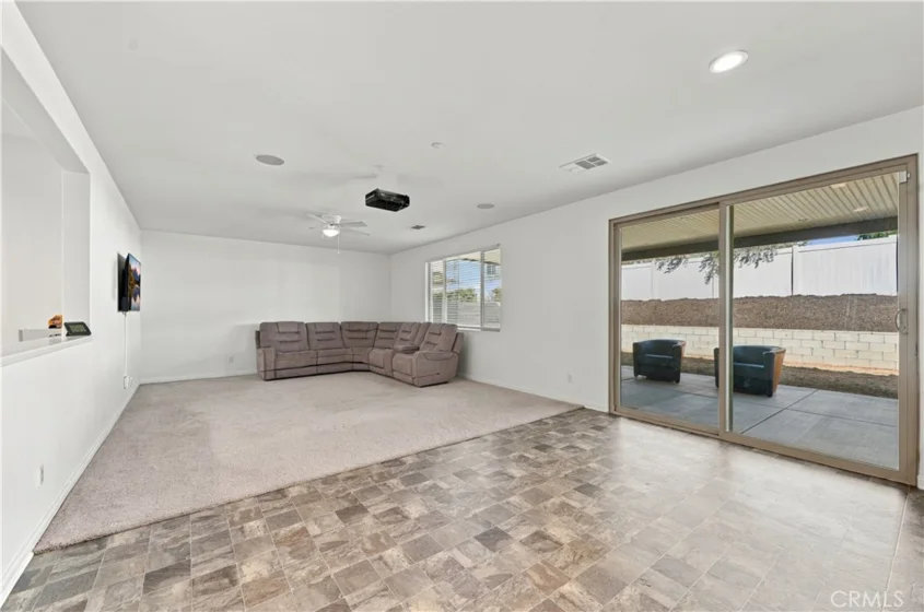 34306 Kensington Street photo 18