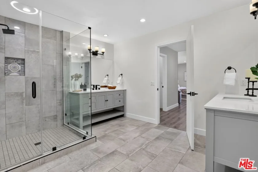 1509 Greenfield Avenue #207 photo 29