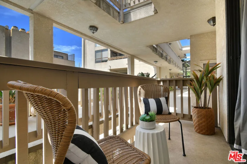 4707 Willis Avenue #206 photo 30