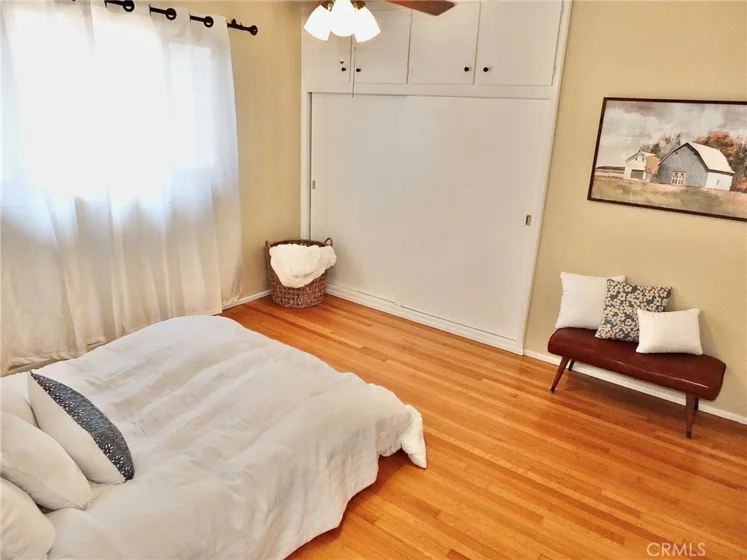 1724 E 1st Street #9 photo 25