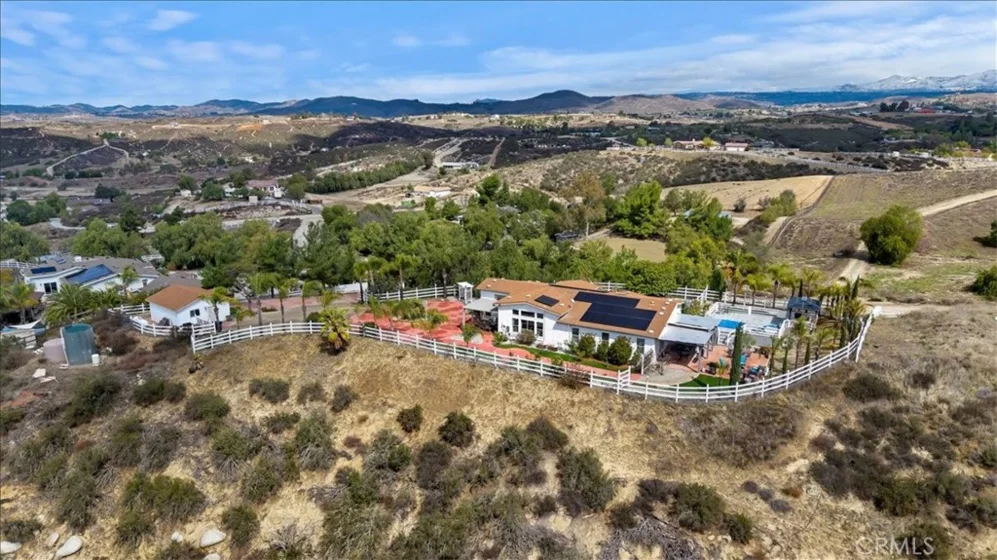 39565 Spanish Oaks Drive photo 6