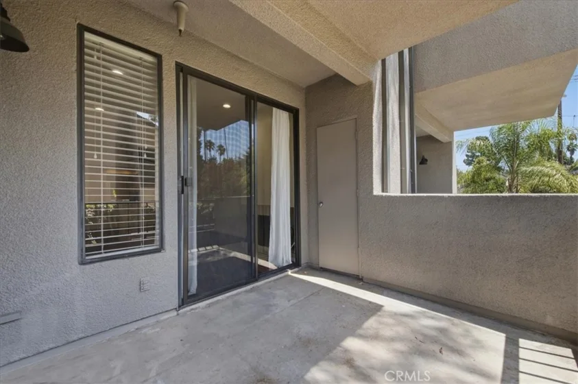 1310 E Orange Grove #102 photo 32