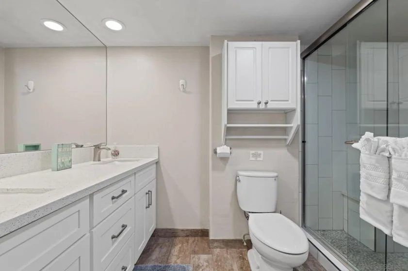 1177 Pacific Beach Drive ##A photo 35