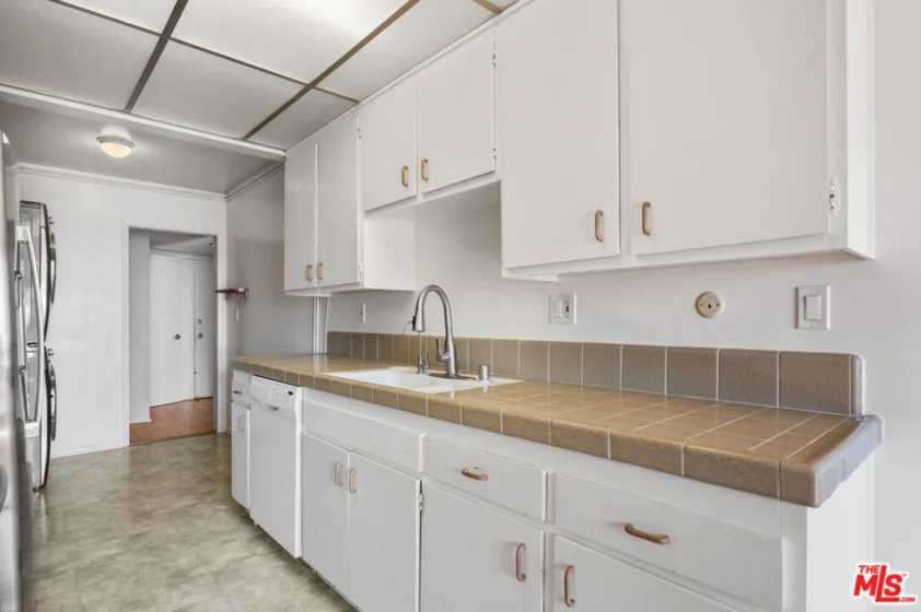 5950 Buckingham #610 photo 20