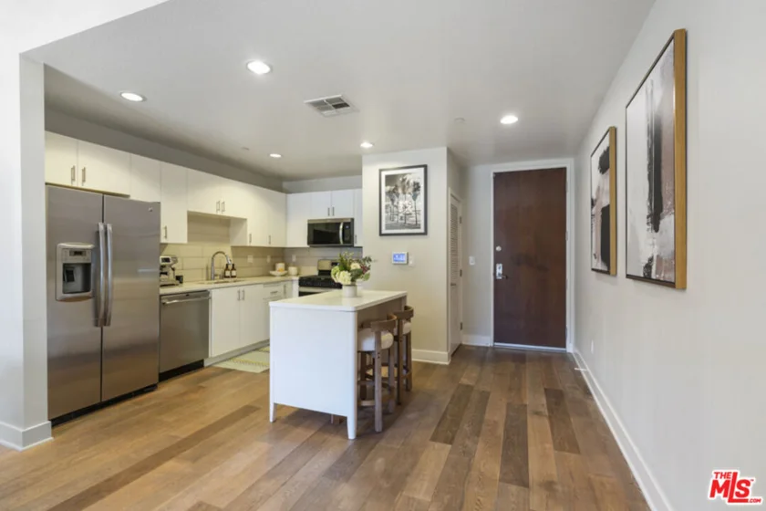 13337 Beach Avenue #106 photo 37