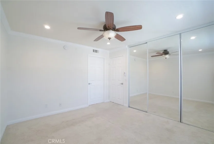 5510 Owensmouth Avenue #209 photo 10