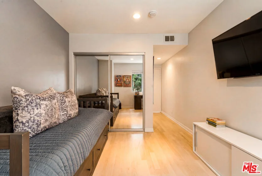 1617 S Beverly Glen Boulevard #204 photo 15