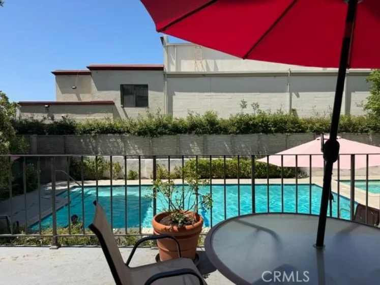 5237 Newcastle Avenue #205 photo 4
