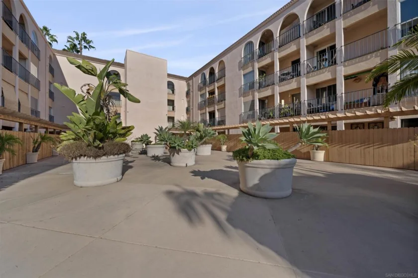 4730 Noyes Street #204 photo 30