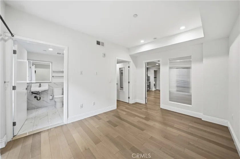 2939 Leeward Avenue #311 photo 3