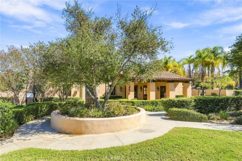 4452 Owens Street #104 photo 41