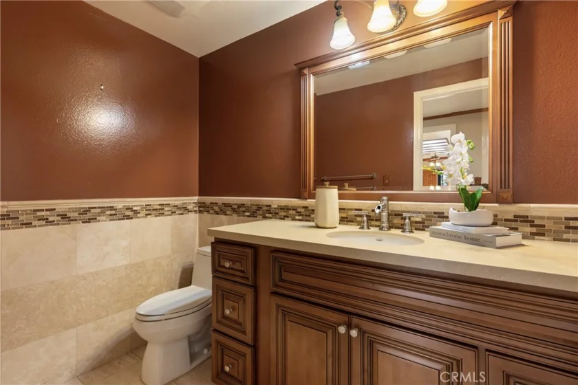 4444 Wilshire #102 photo 37