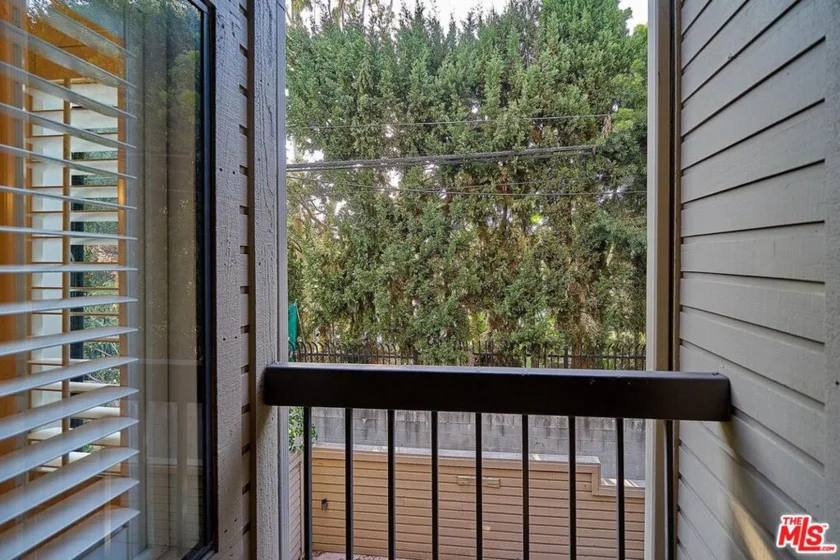 835 S Lucerne Boulevard #205 photo 18