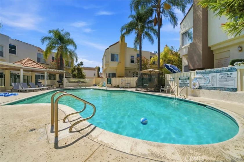 5455 Sylmar #1402 photo 19