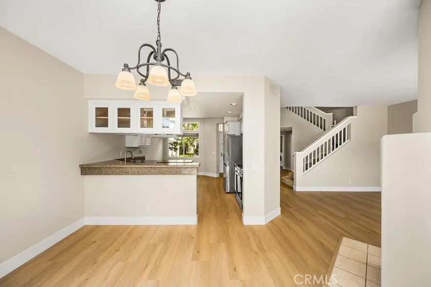 100 Stoney Pointe photo 11