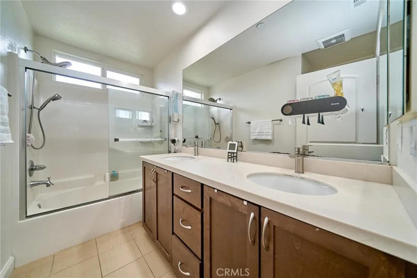 21125 Ingomar Court photo 26