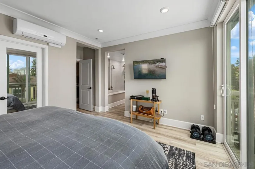 803 Kennebeck Court photo 6