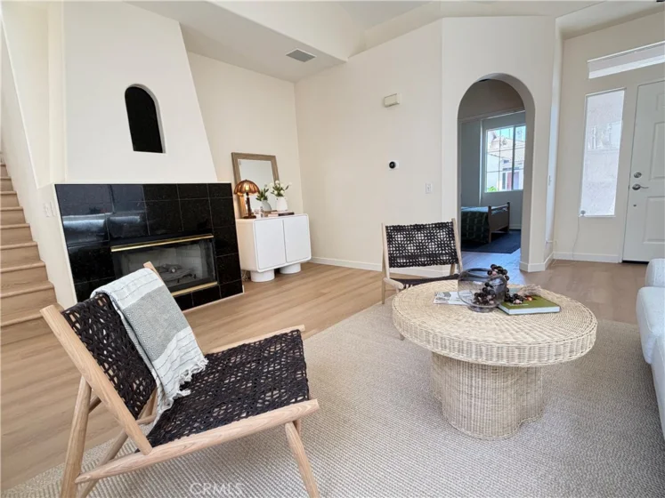 15 Allaire Way photo 3