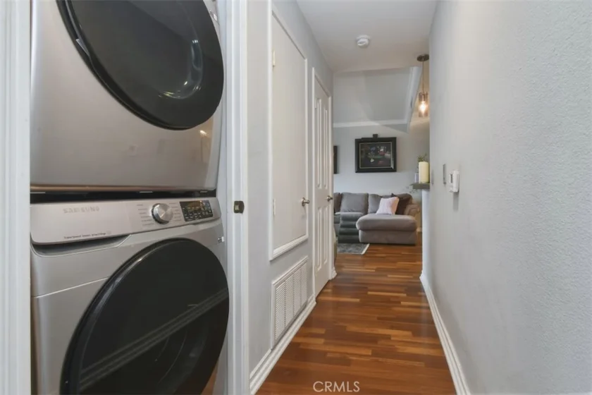 4455 Hazeltine #208 photo 27
