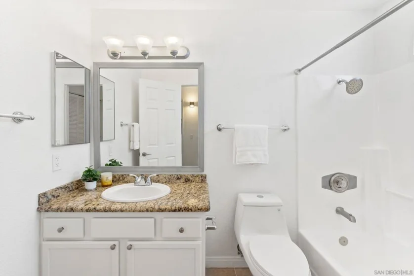 12190 Cuyamaca College Dr E #1106 photo 9