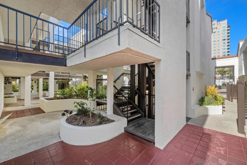 3525 Lebon Drive #302 photo 12