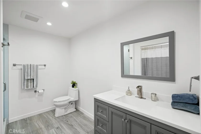 7800 Topanga Canyon Boulevard #313 photo 11