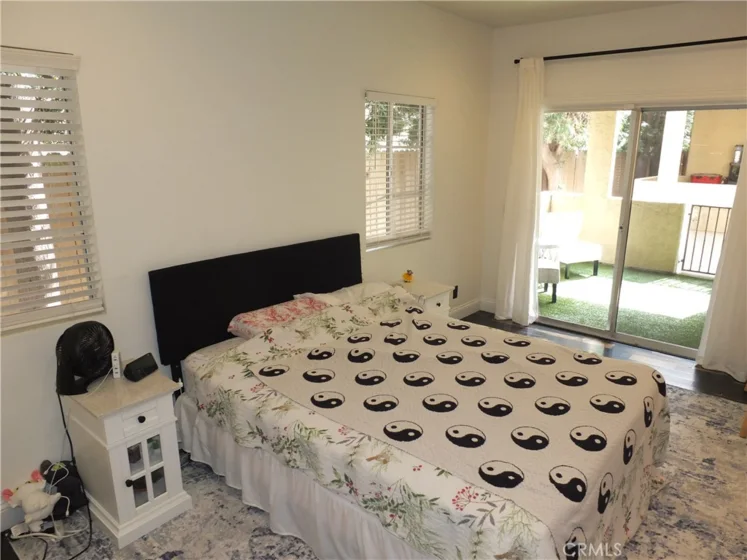 16912 Sims #103 photo 25
