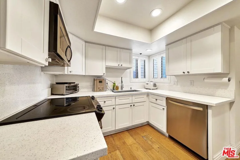 835 S Lucerne Boulevard #205 photo 23