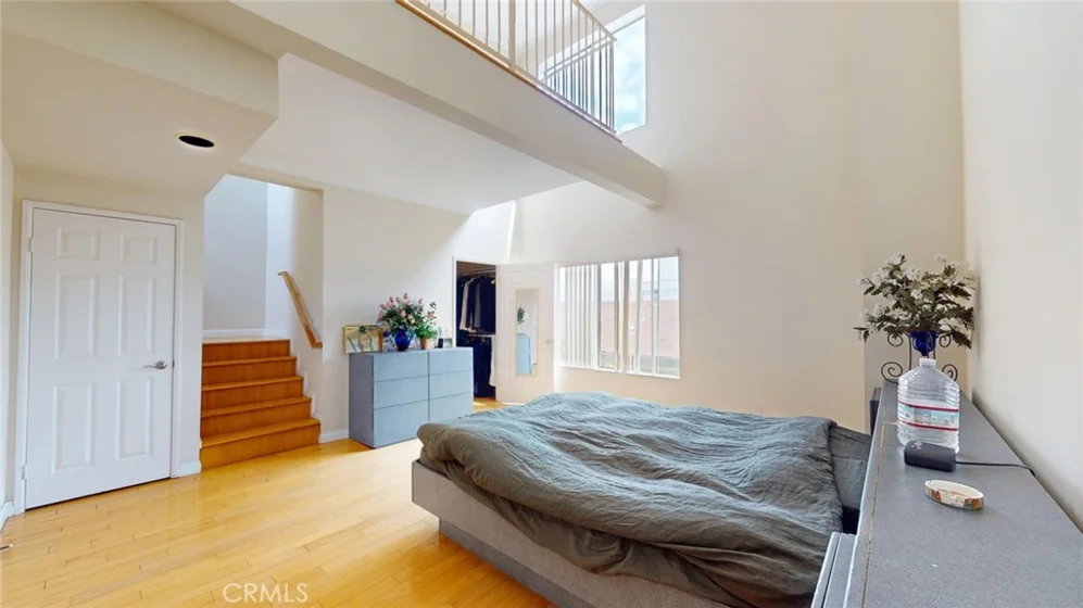 14919 Dickens Street #105 photo 13