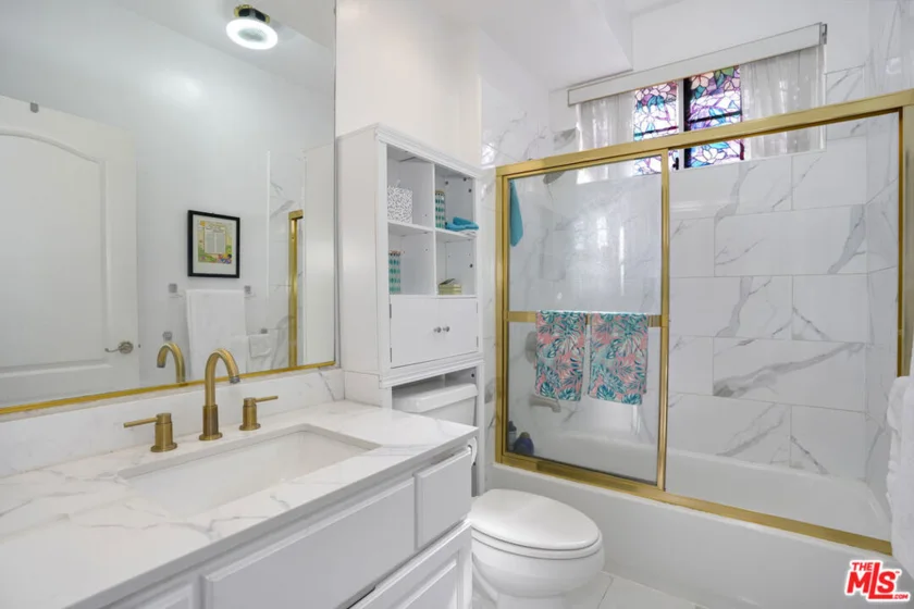 10630 Eastborne Avenue #306 photo 21