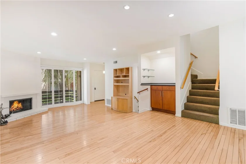 21901 Burbank Boulevard #218 photo 49