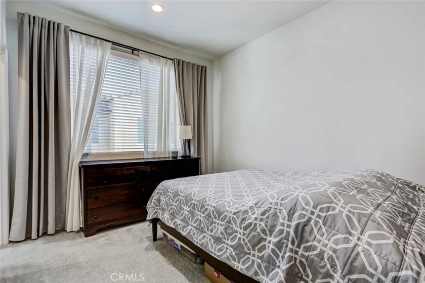 629 S Kinney photo 22