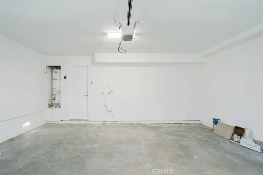 8740 Willis Avenue #6 photo 30