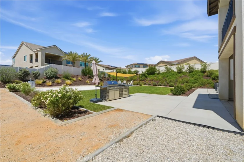 39522 Caladium Drive photo 40