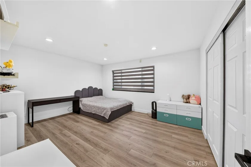 40 Candlewood photo 15