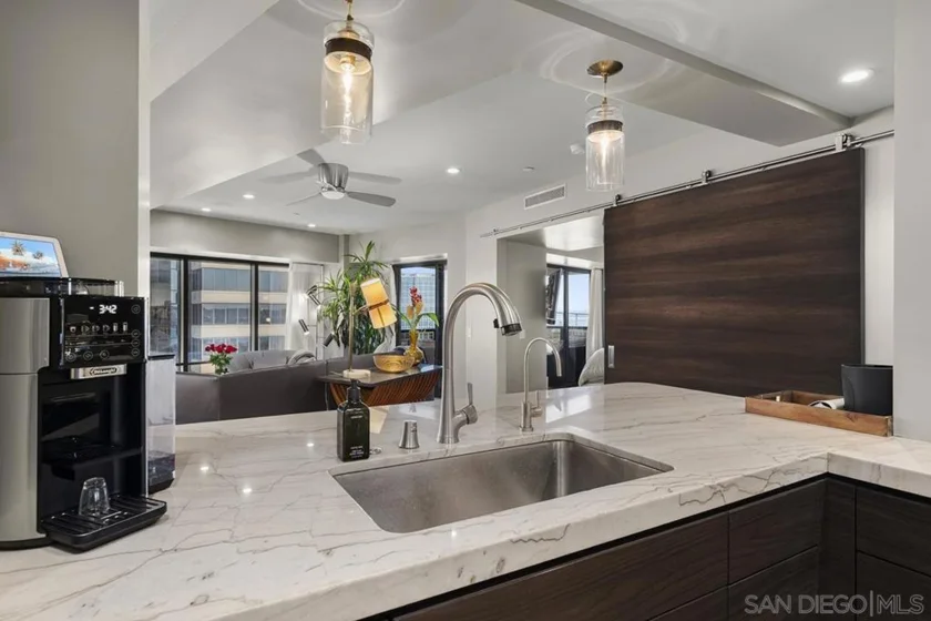 100 Harbor Drive #1906 photo 26