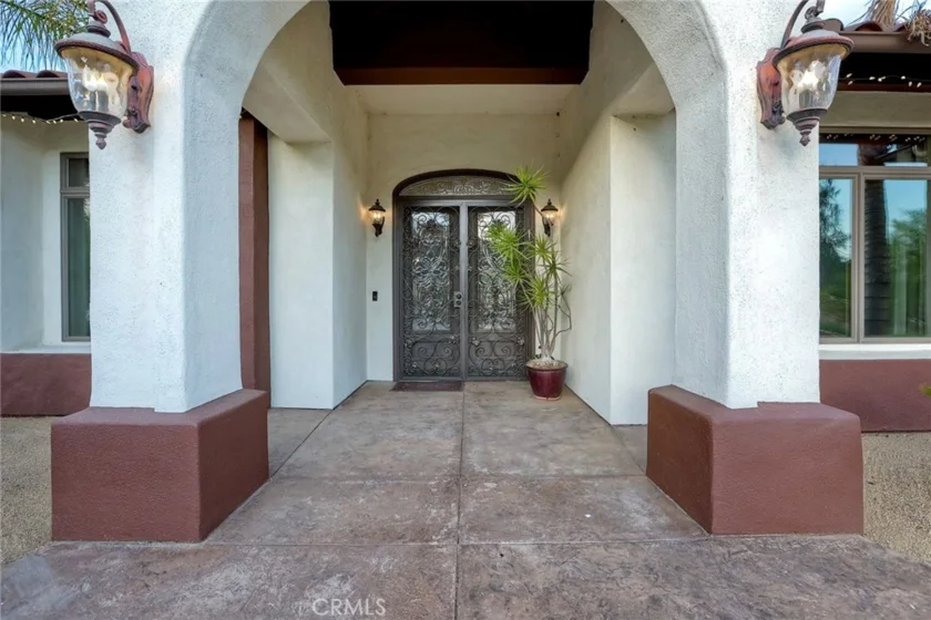 21977 Paseo Chico photo 5