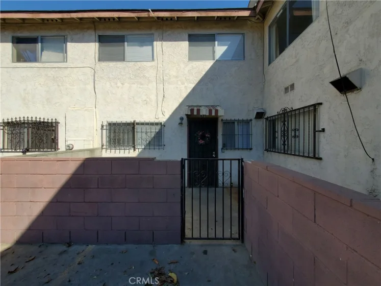 2020 W 23 Street #17 photo 1