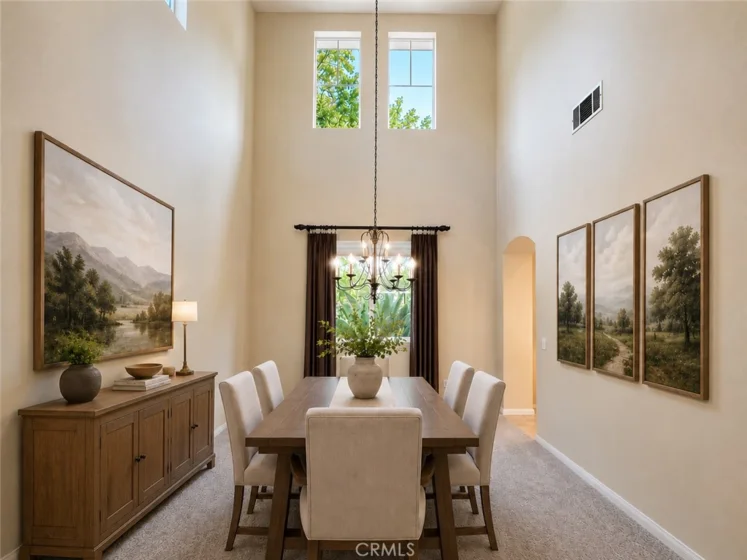 32493 Palacio photo 5