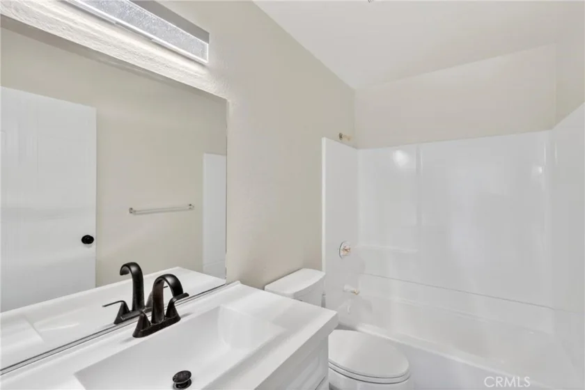 44535 La Paz Road #A photo 10