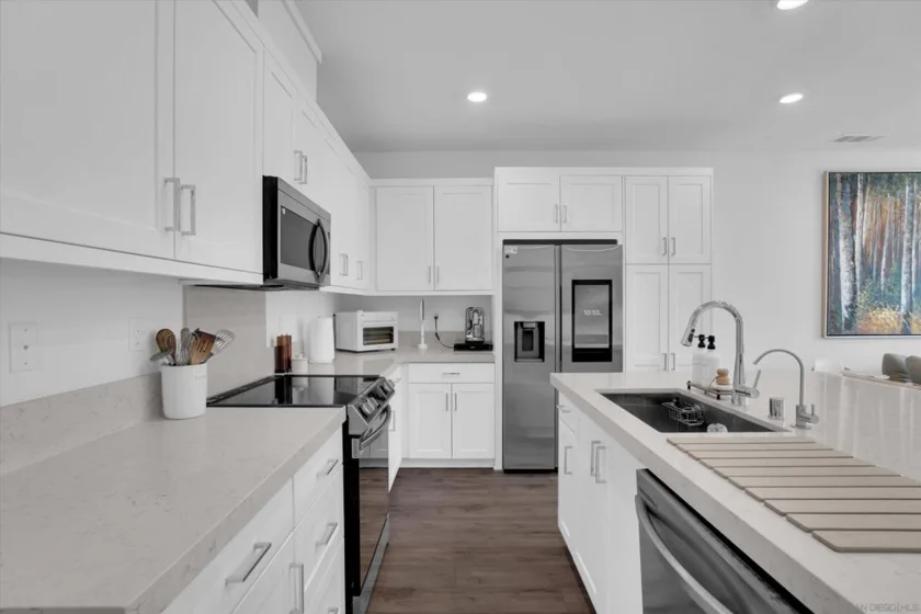 808 Mateo Street ##2 photo 7
