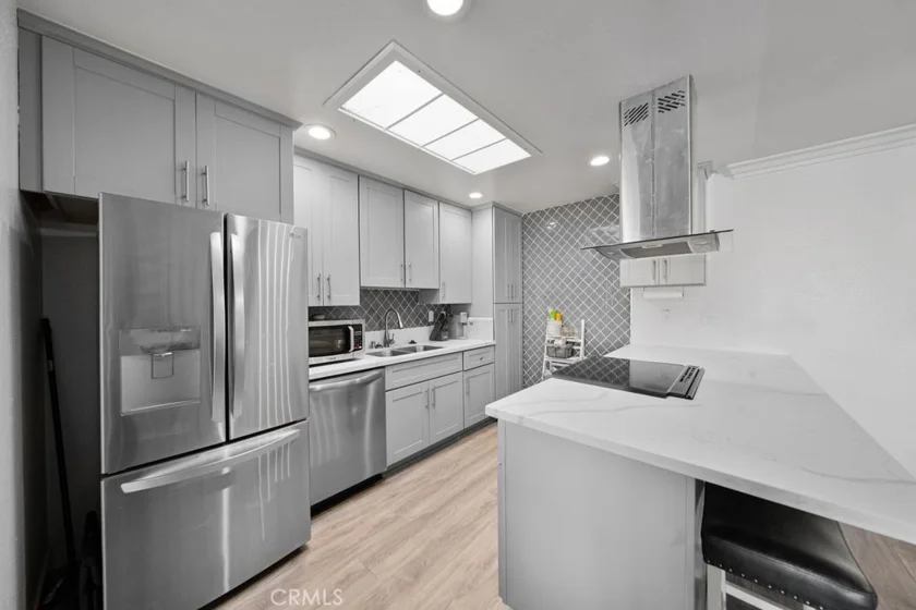 24941 El Roble photo 15
