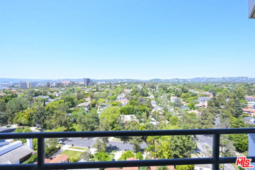 10601 Wilshire Boulevard #1404 photo 48